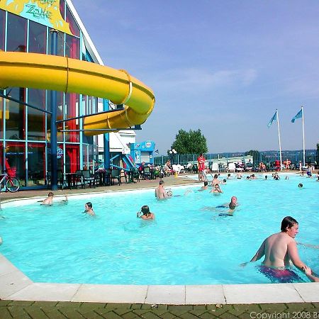Deluxe, 3 Bed Holiday Home At Combe Haven Holiday Park Newport Beach Exterior foto